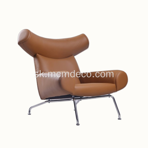 leňošená kožená stolička